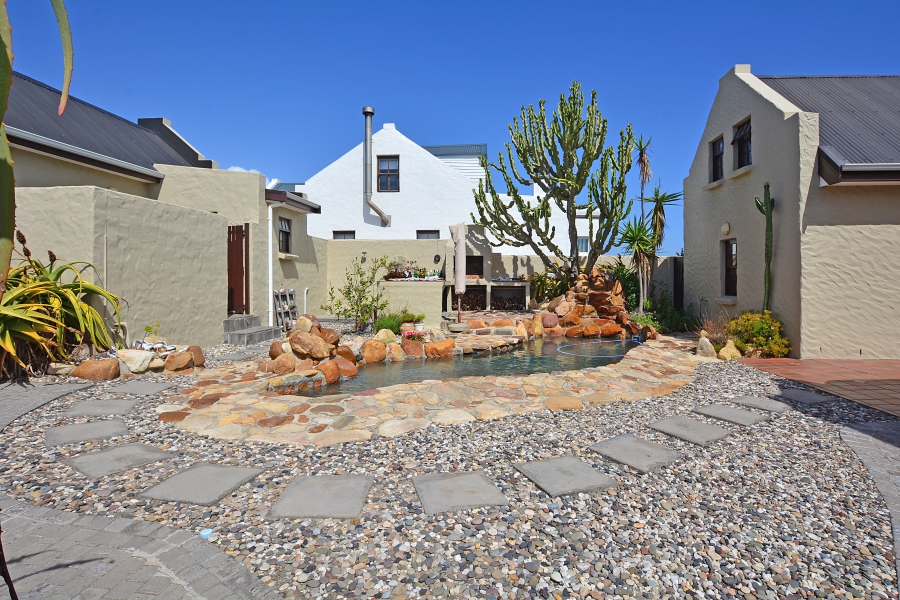 4 Bedroom Property for Sale in Grotto Bay Western Cape